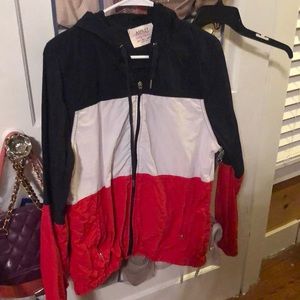 Very cute sporty jacket that I don’t use anymore, worn once